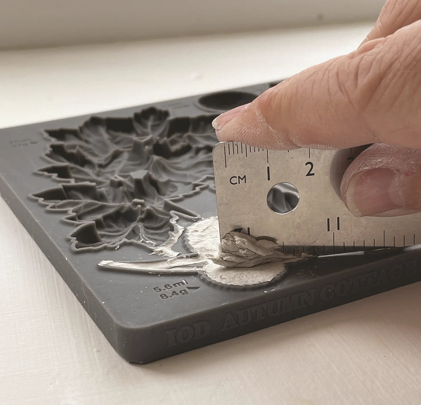 Autumn Cottage - Decor Mould