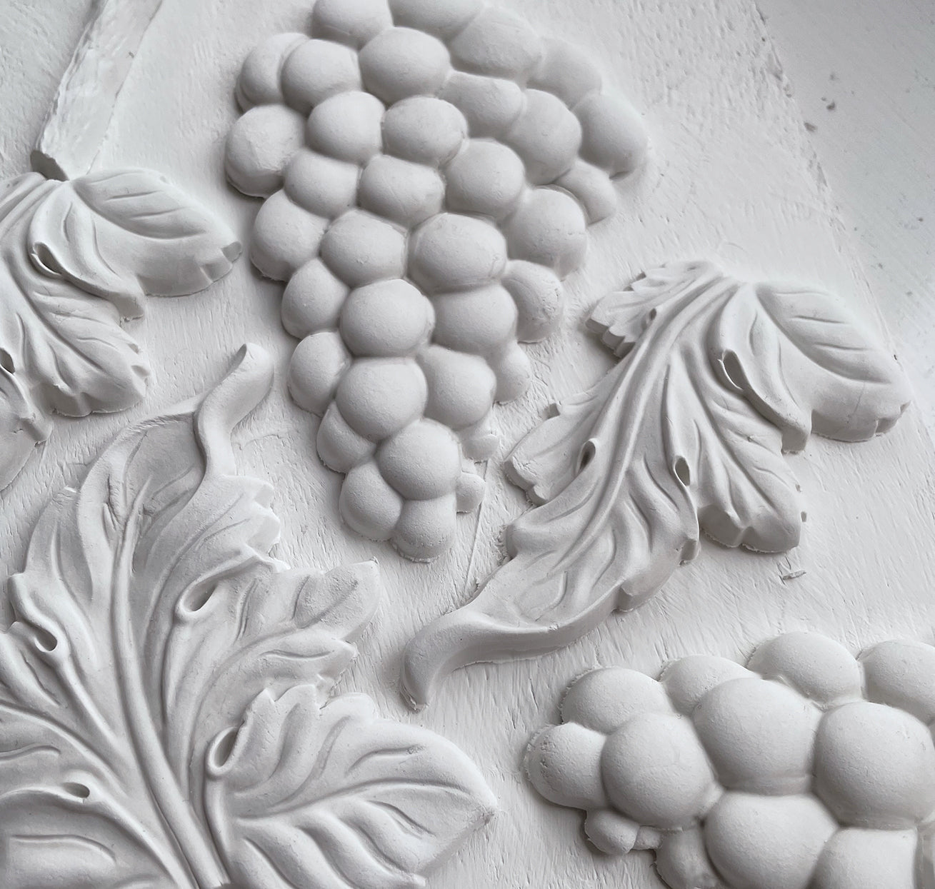 Grapes - 6" x 10" Decor Mould