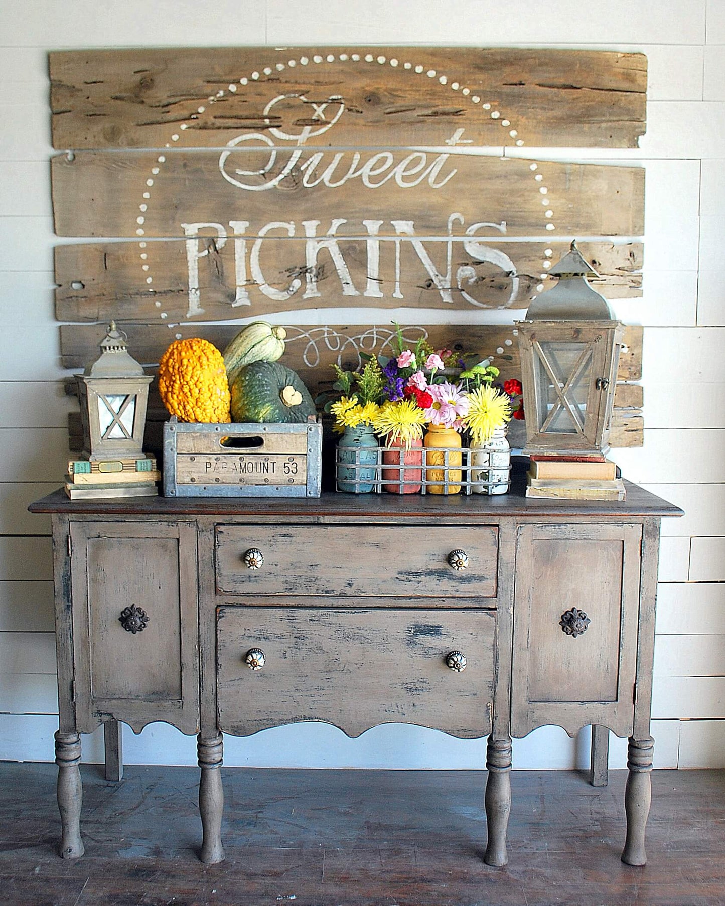 Suitcase- Sweet Pickins Milk Paint