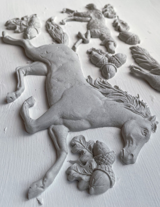 Horse & Hound - 6" x 10" Decor Mould